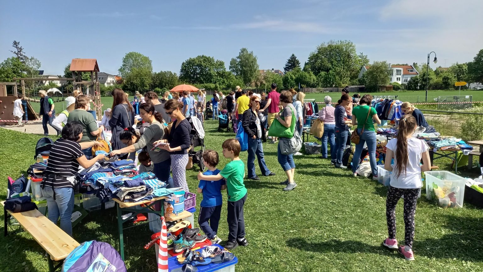 Flohmarkt für Kindersachen – Evangelischer Kindergarten